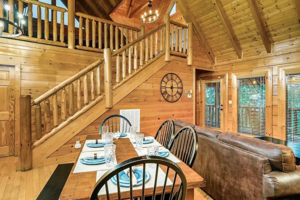 Cabin-N-Smokys! Indoor Resort Pool Views Hot Tub Game Room Севьервилл Экстерьер фото